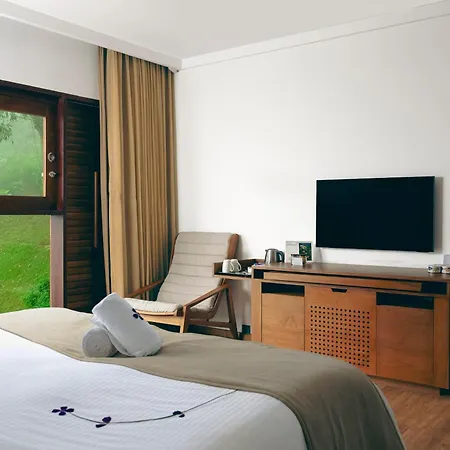 The Valle By Kondody Hotels Munnar Exterior photo